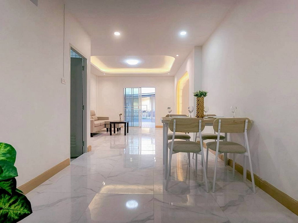 รูป บ้านสวย หลังริม มีเทอเรซหน้าบ้าน  #หมู่บ้านร่มเงาไม้ บางบัวทอง ถนนวัดลาดปลาดุก - รูปที่ 11/25