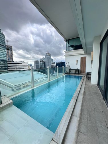 Condo with private pool unit for rent soi sukhumvit 39