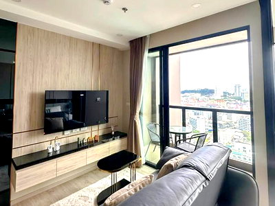 คอนโดให้เช่า : The Panora Pattaya Condo for Rent Pratumnak Hill City View