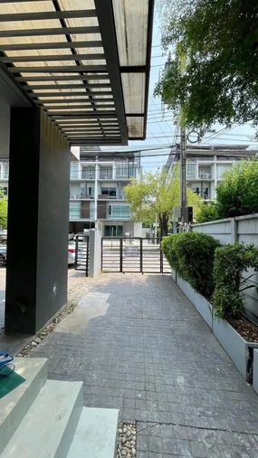 1-bed home office for rent, 400 sqm, 48 sq wah, B-Square Rama 9 - Mengjai