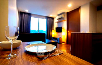 ขายคอนโด : คอนโด 1 ห้องนอน 51 ตร.ม. สำหรับขาย โครงการ Greenlake Condo Sriracha ใกล้สุรศักดิ์ ศรีราชา (ID 754893)