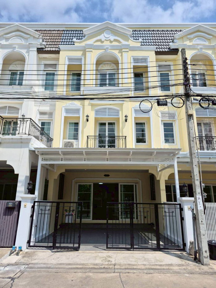 picture For rent Urban sathorn ready to move - 1/14