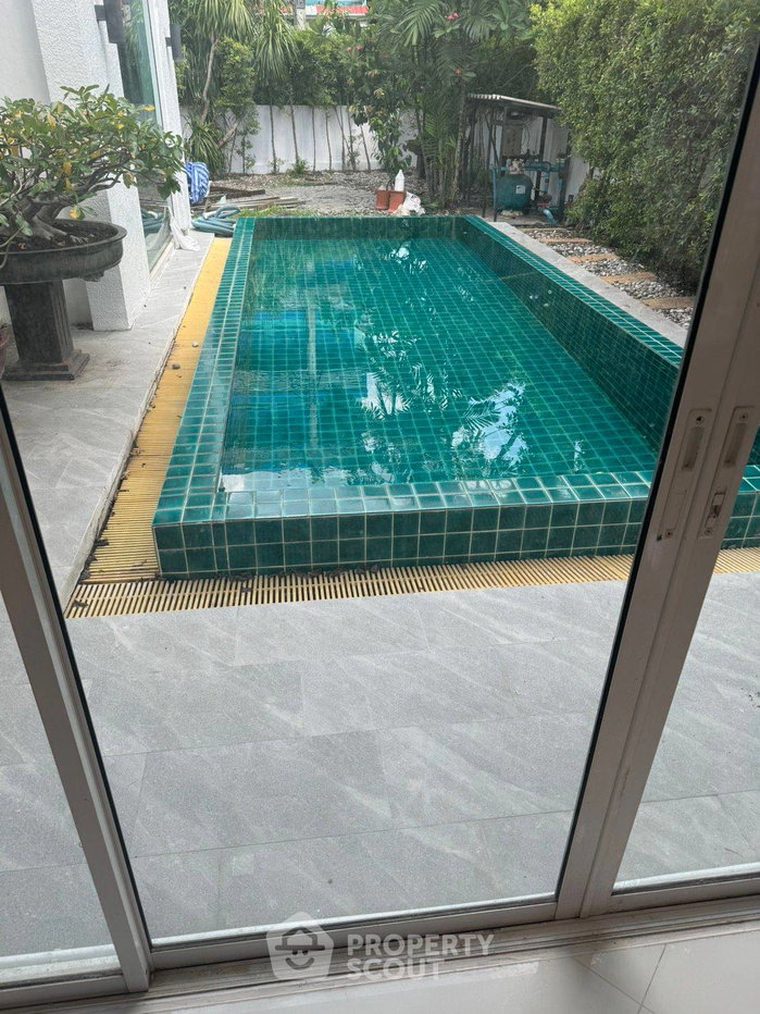 รูป บ้าน 3-ห้องนอน ที่ โนเบิล ทารา พัฒนาการ ใกล้ ARL หัวหมาก (ID 2975672) - รูปที่ 10/13