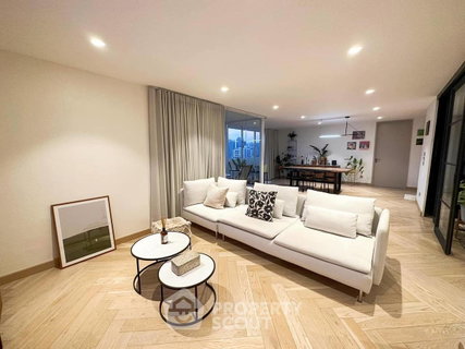 2-BR Condo at D.S. Tower 2 Sukhumvit 39 Condominium near MRT Sukhumvit (ID 1568644)