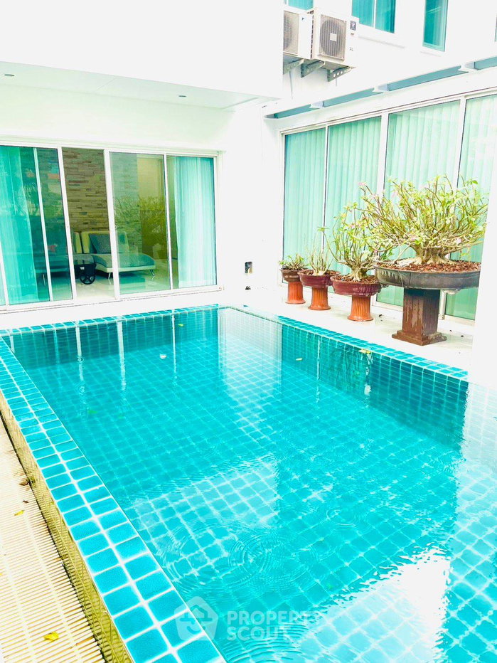 รูป บ้าน 3-ห้องนอน ที่ โนเบิล ทารา พัฒนาการ ใกล้ ARL หัวหมาก (ID 2975672) - รูปที่ 1/13