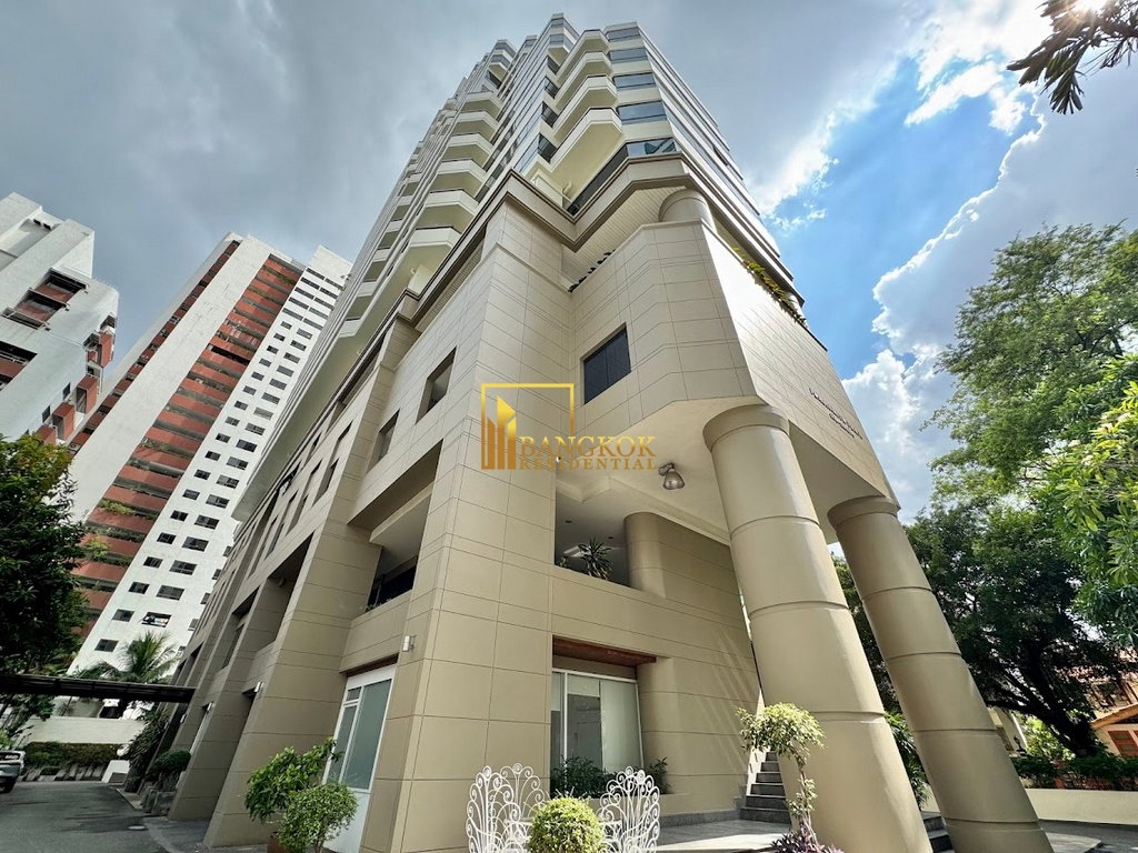 รูป Spacious 2 Bedroom Apartment For Rent in Asoke Area - BR21432AP - รูปที่ 33/34
