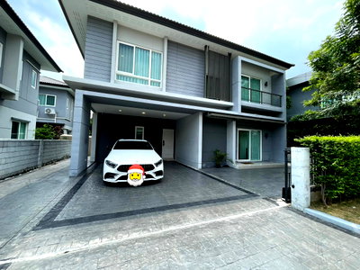 เช่าบ้านเดี่ยว เขตประเวศ : 🏡 ให้เช่าบ้านเดี่ยวหรู Centro บางนา – วงแหวน 4 ห้องนอน 3 ห้องน้ำ ทำเลดีที่สุดในโครงการ ติดคลับเฮ้าส์ เดินเพียง 10 ก้าวถึง บ้านพร้อมอยู่