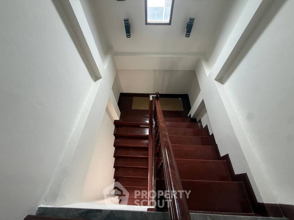 รูป บ้าน 3-ห้องนอน ที่ ปาล์ม เครสเซนต์ หัวหิน ใกล้ เดอะ เวเนเซีย (ID 2975087) - รูปที่ 8/19