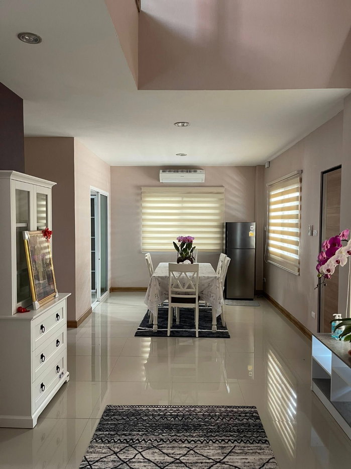 รูป R-104 🏡 บ้านให้เช่า โครงการ Eresma Villa หางดง เชียงใหม่ 📍 ทำเลสงบ เดินทางสะดวก ห่างจากสนามบินเชียงใหม่เพียง 17 กม. - รูปที่ 3/21