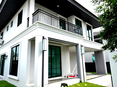 Houses for rent : 🏡✨ Corner Detached House for Rent — Setthasiri Pattanakarn