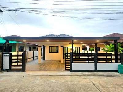 ขายบ้านเดี่ยว : บ้านเดี่ยว 1 ชั้น ตกแต่งรีโนเวทใหม่ พร้อมอยู่ วิว..หลังบ้านทุ่งนา หมู่บ้าน มีนบุรีการ์เด้นโฮม ถนนราษฎร์อุทิศ 48  ซอยย่อย10 แขวงแสนแสบ เขตมีนบุรี