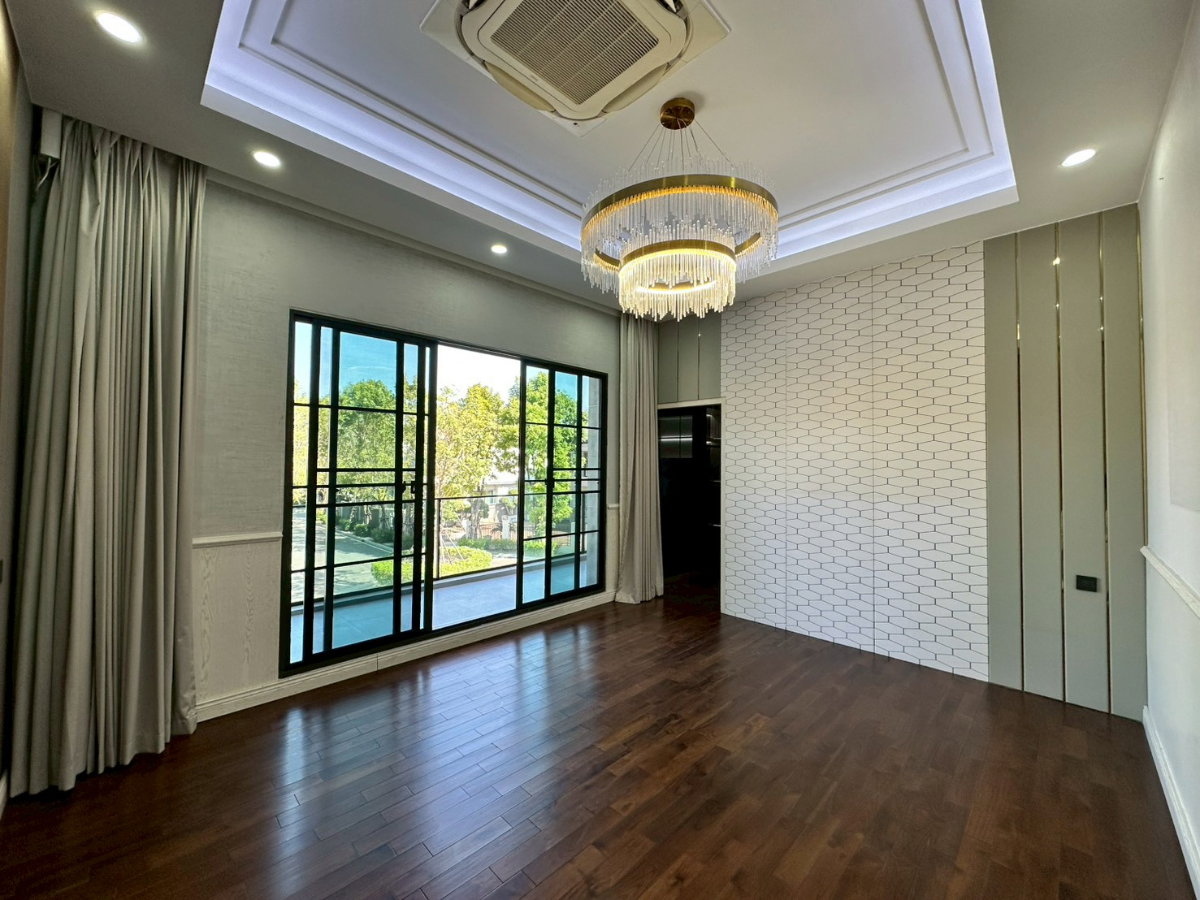 รูป บ้านเดี่ยว แกรนด์ บางกอก บูเลอวาร์ด ศรีนครินทร์ 140 ตร.ว. 5ห้องนอน ราคาคุ้มสุดสุด_BL194 - รูปที่ 11/29