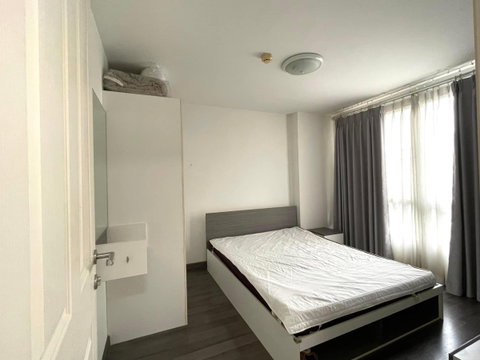 Selling cheaper than market! D Viang Santitham condo , Chiang Mai. Tel: 098-9690236 (Janny)
