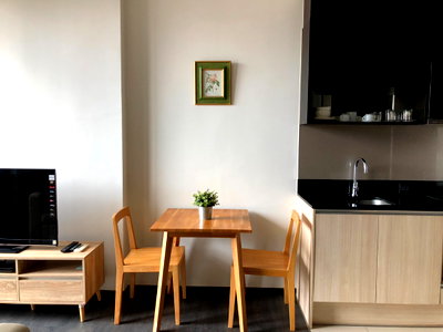 Condos for rent : OMG3061  [ Edge Sukhumvit 23 ]  Nice 1 Bedroom unit near Asoke - for RENT 2-Jul-26
