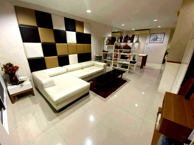 Townhouses for sale Nonthaburi : ⭐✨TH-015 Townhome for Sale – Taradee Ratchaphruek✨⭐