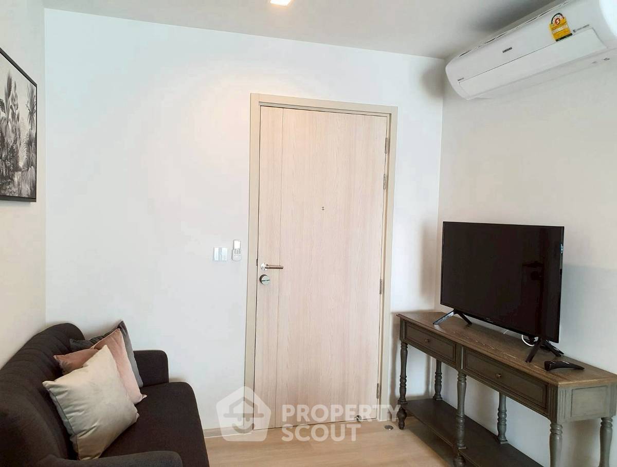 picture 1-BR Condo at Life One Wireless near BTS Phloen Chit (ID 2586314) - 3/13