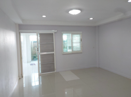 รูป ทาวน์เฮ้าส์ 23.6 ตร.วา โครงการ The First Home วงแหวน-ประชาอุทิศ 76 สมุทรปราการ พระสมุทรเจดีย์ สมุทรปราการ 3.9M - รูปที่ 5/17