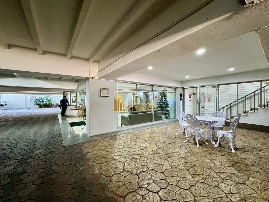 picture Silom Condominium | Beautiful 2 Bedroom Property For Rent - BR14579CD - 23/25
