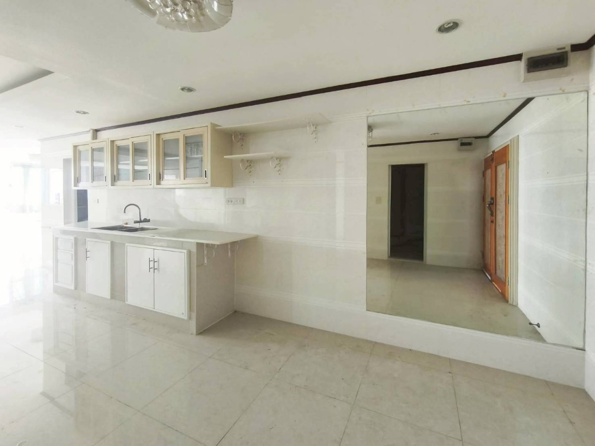 picture ⭐✨CA-002 Condo for Sale – The Trio Garden✨⭐ - 11/16