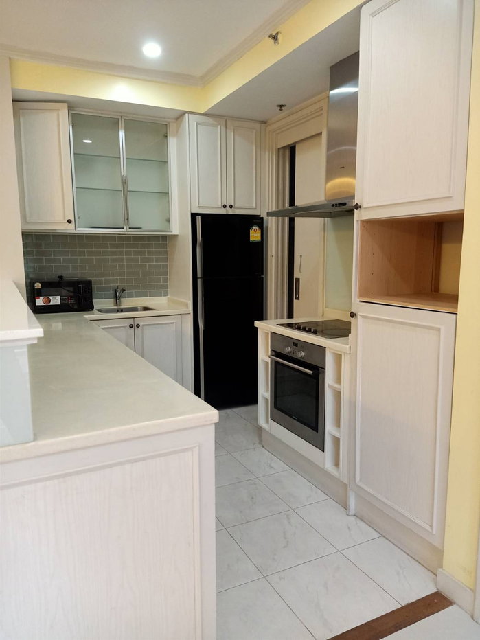 รูป Condo for RENT : The Legend Saladaeng  (Pet allowed) size  110 sqm. 2 Bed /2 Bath (Bathtub)  /Corner room/ Balcony /Garden View   2nd  floor  - รูปที่ 6/18