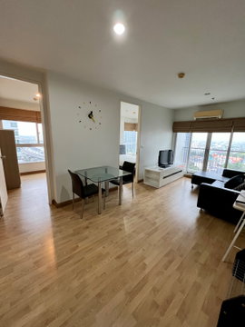 For this unit, we would prefer Thai tenants only. Thank you for your understanding.