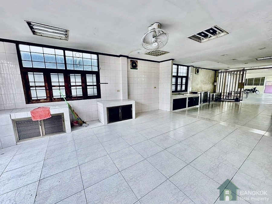 รูป ขายบ้านเดี่ยวขนาดใหญ่ 6 ห้องนอน l สุทธิสาร - รูปที่ 5/10