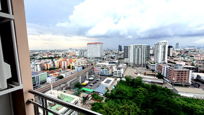 ขายคอนโด : ลุมพินี สวีท ปิ่นเกล้า ห้องสวย วิวสวย เฟอร์จัดเต็ม 