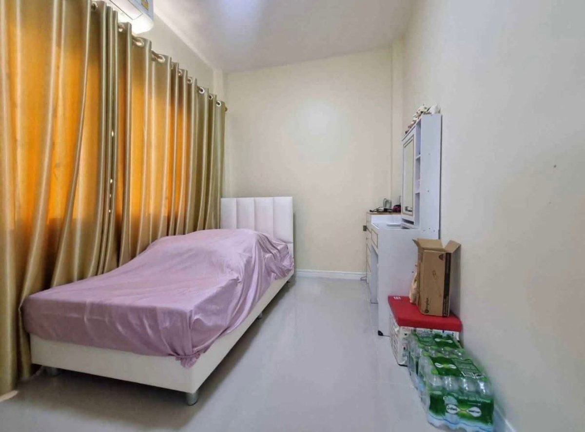 รูป บ้านเดี่ยวพัทยา ทรงโมเดิร์น ทำเลยดี ใกล้สนามกีฬาชัยพฤกษ์ พัทยา 3ห้องนอน 2ห้องน้ำ - รูปที่ 9/11