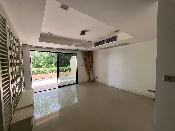รูป คอนโด ติดชายทะเล ชะอำ มี Terrace ติดสวน ร่มรื่น รหัสแฟ้ม 60-00812 หรือ 28949-0001 ติดต่อคุณสุชาติ - รูปที่ 8/20