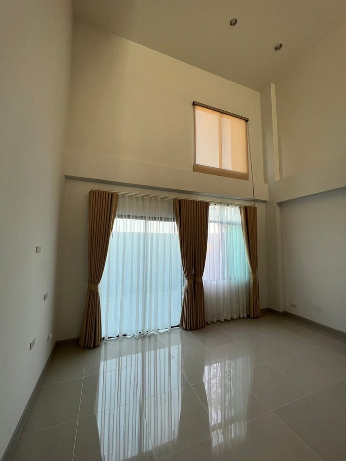 รูป 🏡✨ ให้เช่าโฮมออฟฟิศ 4 ชั้น — Premium Place พหลโยธิน–รามอินทรา 📍 ทำเลศักยภาพ ติดถนนเทพรักษ์ ใกล้รถไฟฟ้าสายสีเขียว และทางด่วน - รูปที่ 2/13
