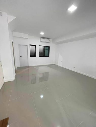 2-bed townhouse for sale, 105.4 sqm, 17.5 sq wah, Pleno Suksawat 30 Phase 2