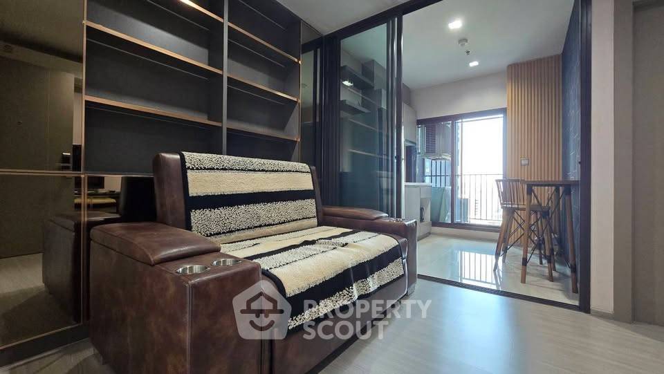 รูป คอนโด 1-ห้องนอน ที่ ไลฟ์ อโศก - พระราม 9 ใกล้ MRT พระราม 9 (ID 2974919) - รูปที่ 7/12