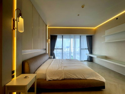 คอนโดให้เช่า : ให้เช่า 3 ห้องนอน 227 ตร.ม พร้อมเข้าอยู่ -- โทรด่วน 094-641-5974