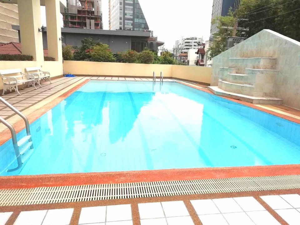 picture RS6348 For Rent: The Waterford Thonglor 11, approximately 5-minute walk to BTS Thonglor. - 17/18
