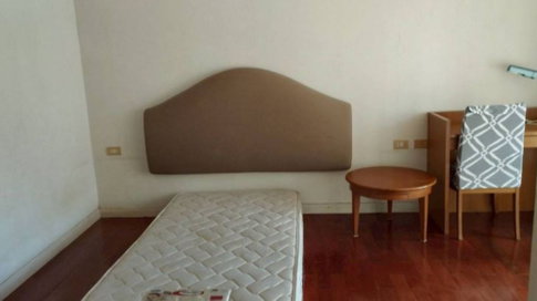 For rent, Dusit Avenue Condo, 5th floor.
