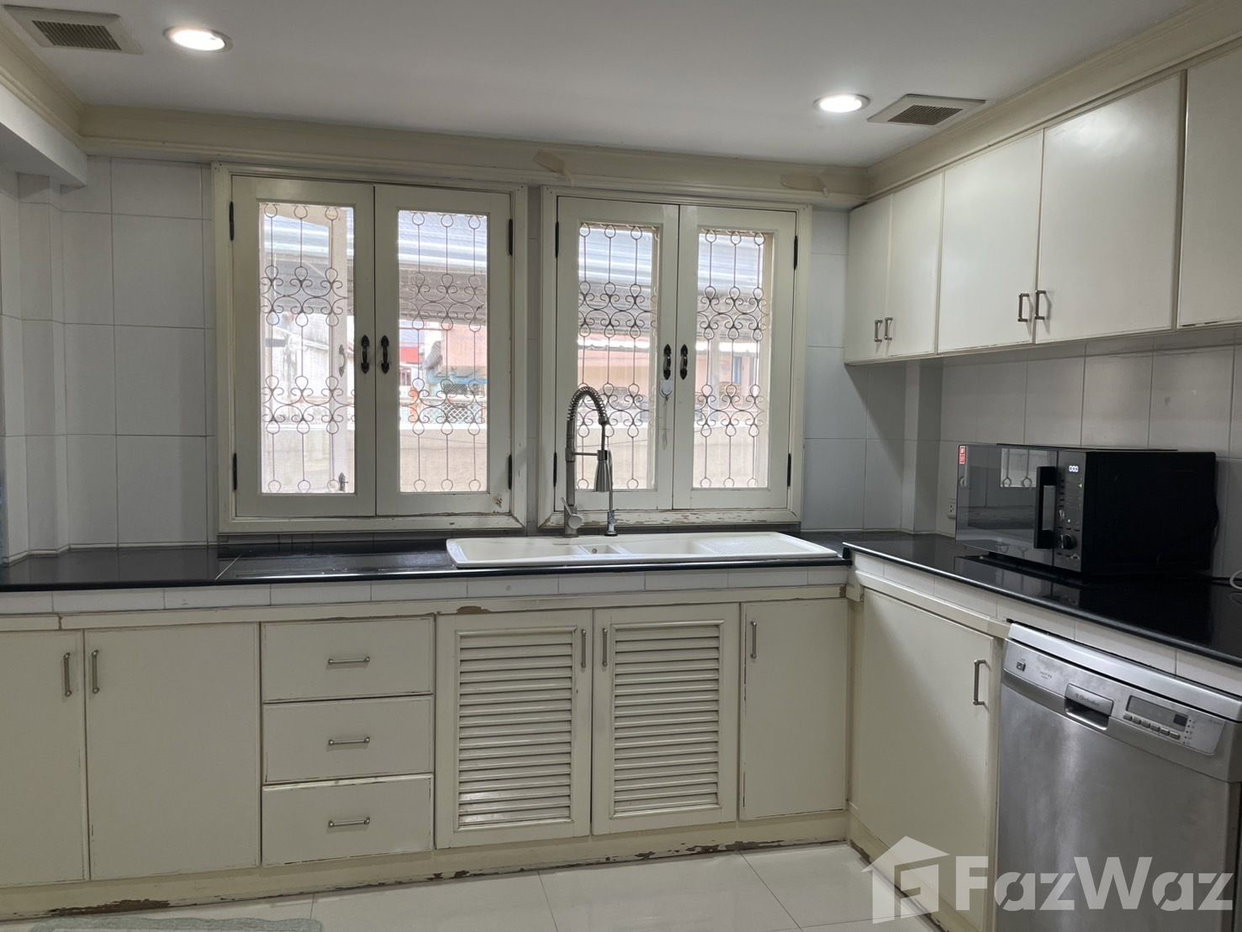 รูป ขาย บ้านเดี่ยว 4 ห้องนอน ใน บางจาก, กรุงเทพมหานคร 5575554 - รูปที่ 10/12
