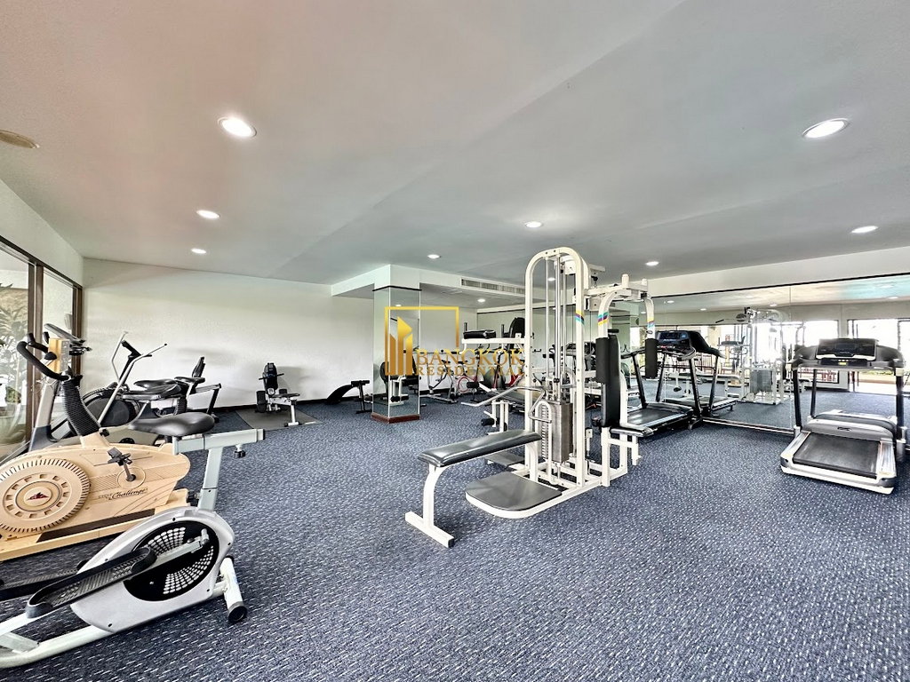รูป Liang Garden | Spacious 4 Bedroom For Rent in Sathorn Area - BR18784CD - รูปที่ 36/44