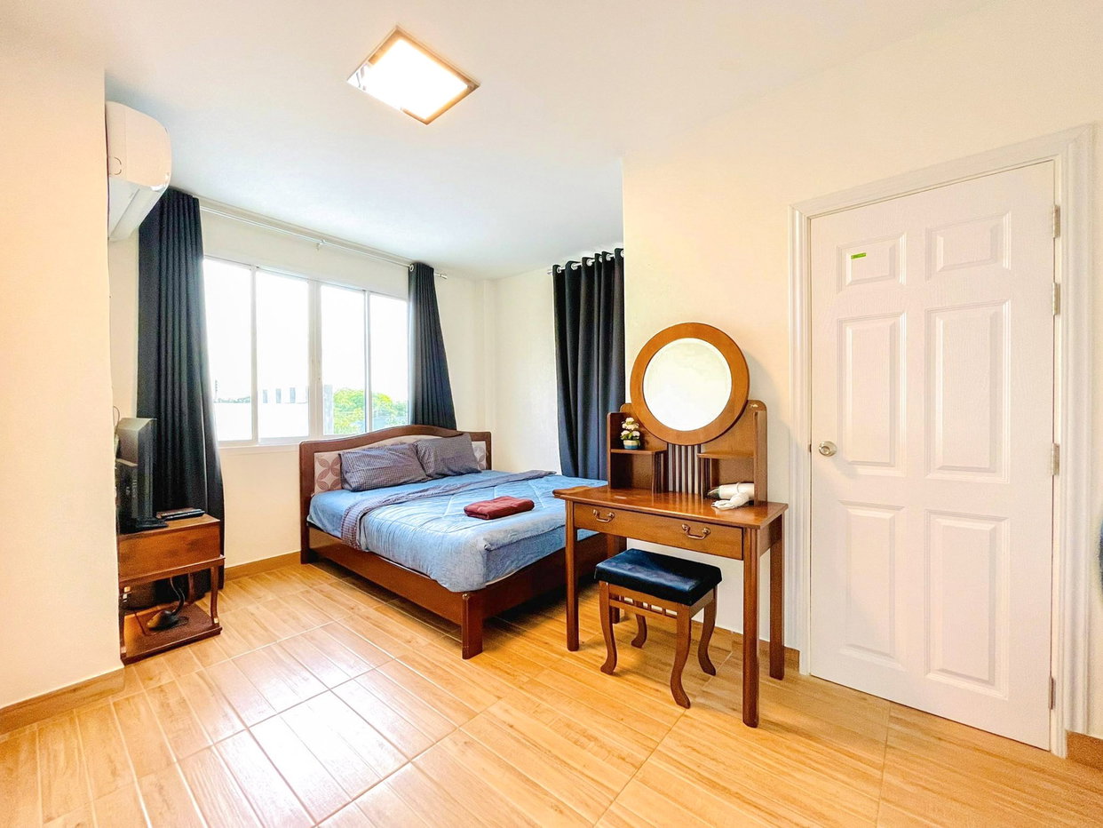 รูป Private Pool Villa for Rent Nong Pla Lai Pattaya Fully Furnished - รูปที่ 7/10
