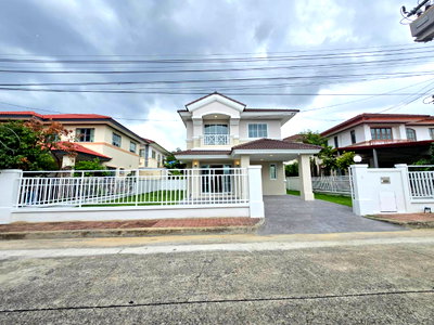 บ้านเดี่ยว ถนนลำลูกกา : บ้านเดี่ยว 2 ชั้น รีโนเวทใหม่ หมู่บ้านชัยพฤกษ์-บุศรินทร์ รังสิต-คลอง 2 หน้าบ้านไม่ชนใคร เนื้อที่เยอะกว้างขวาง  เดินทางสะดวก