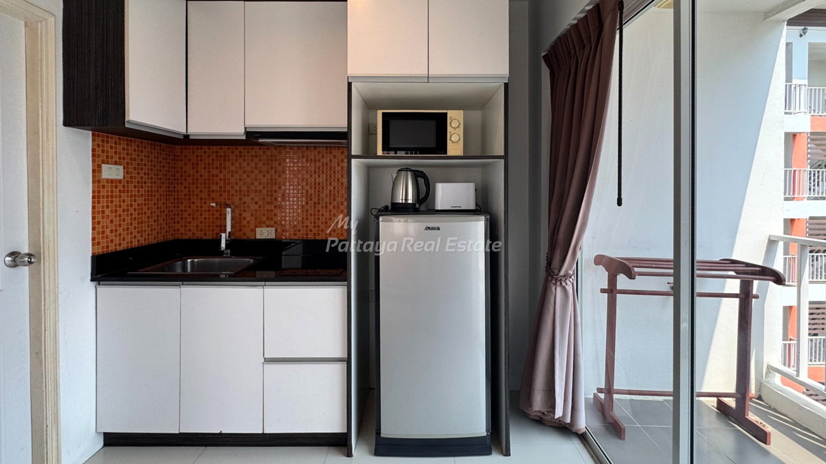 รูป 🛏️ Studio - 🛁 1 ห้องน้ำ - 🏙️ Pool View - 🌏 ชื่อชาวต่างชาติ - 🏢 New Nordic VIP 3 Pattaya - รหัส: VIP305 - รูปที่ 3/10