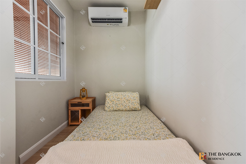 Condo in CBD, Below Market Price Modern Home Tower