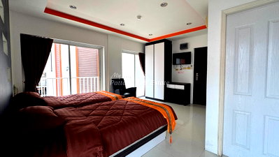 Condos for sale : 🛏️ Studio - 🛁 1 Bath - 🏙️ Pool View - 🌏 FOREIGN name - 🏢 New Nordic VIP 3 Pattaya - Ref: VIP305