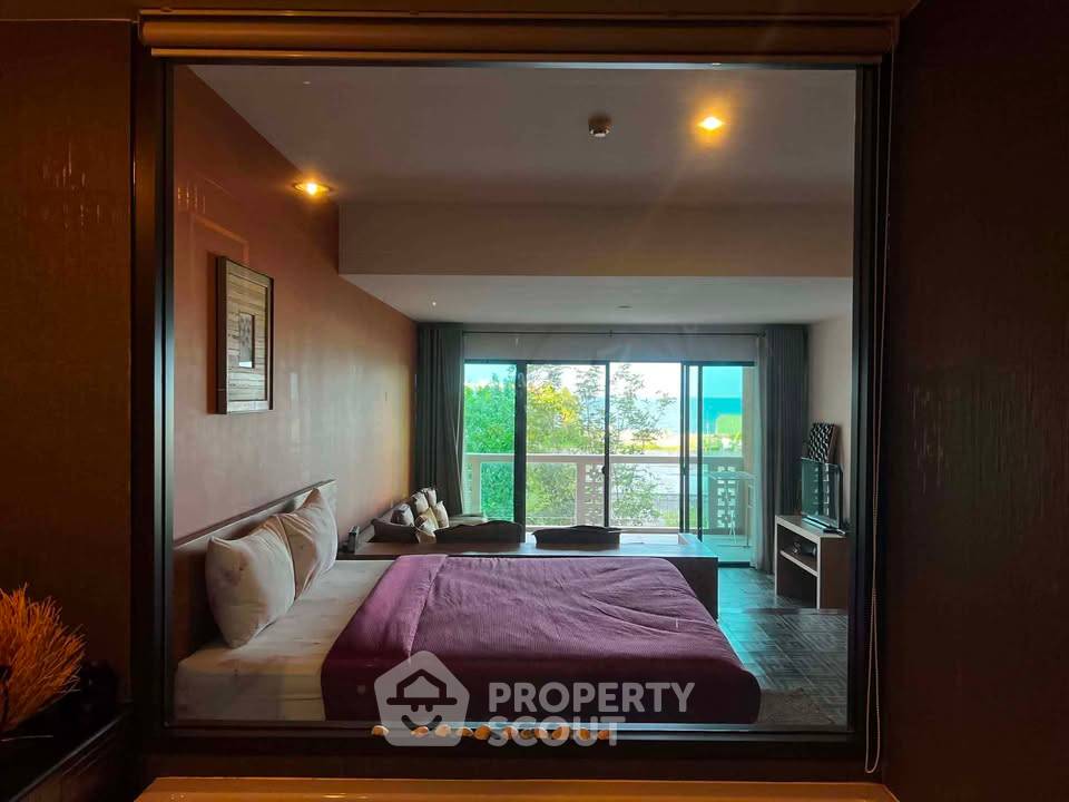 picture Studio Condo at Baan Chaantalay Cha-Am close to Cha-Am Beach (ID 2976616) - 3/6