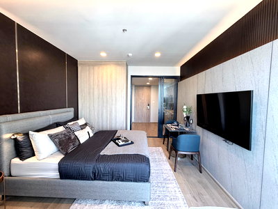 Condos for sale : The Crown Residences Effortless Urban Living with Convenient Transportation