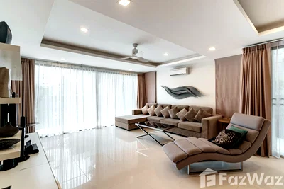 Townhouses for rent Phuket : 5 bedroom townhouse for rent at Laguna Park 6446522
