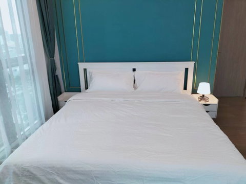 ศุภาลัย โอเรียนทัล สุขุมวิท 39 | 2BR หรูหรากว้างขวางพร้อมวิวบล็อคบัสเตอร์ที่ไม่ถูกบล็อก : 50,000 บาท / เดือน