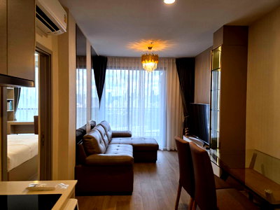 Condos for rent : For rent  The Crown Residences rama 4 