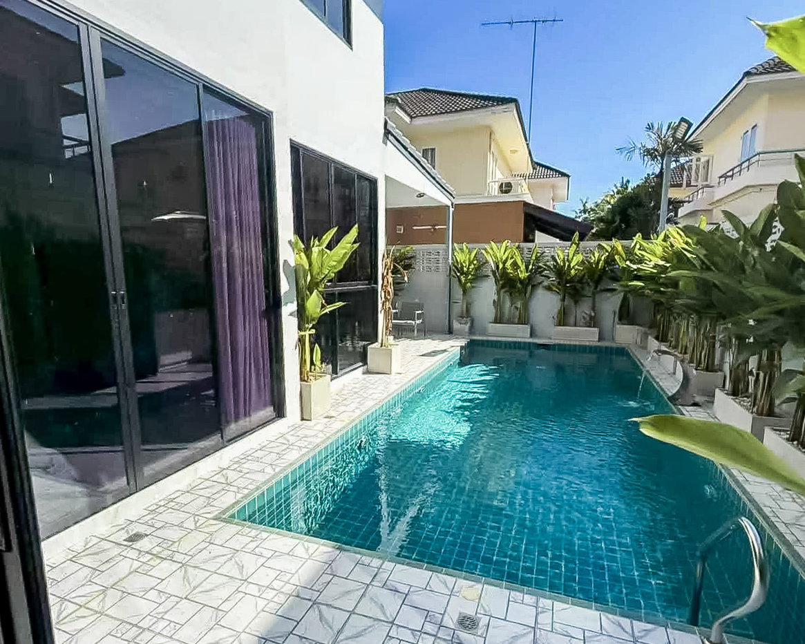 picture 4 Bedroom Villa for Sale Jomtien Pattaya - 3/14
