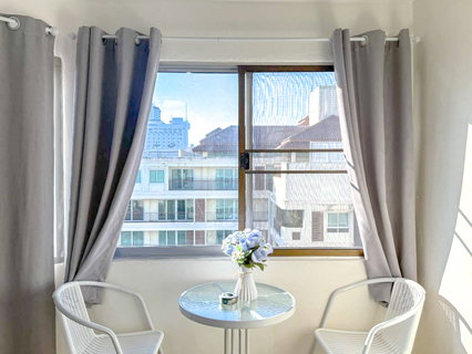 Jomtien Thip Condotel Studio Condo for Sale Sea View