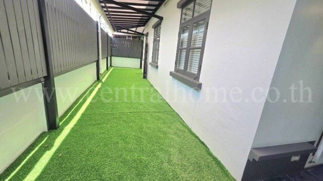 รูป บ้านเดี่ยว โกลเด้นล้านนา รามคำแหง 92 ต่อเติมตกแต่ง พร้อมอยู่ - รูปที่ 6/19